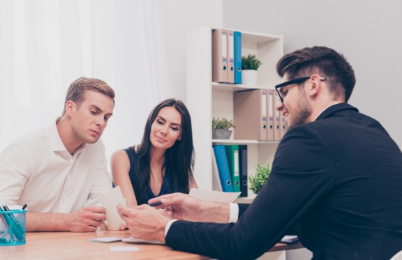 cr�dito hipotecario a trav�s de los bancos